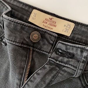 ☀️ JEANS SALE ☀️ HOLLISTER JEAN LEGGINGS HIGH RISE FADED BLACK